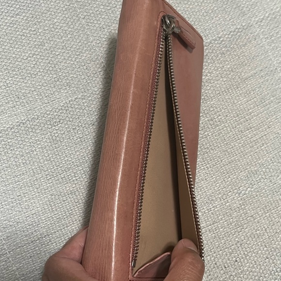 Authentic PRADA leather long wallet - Picture 10 of 16